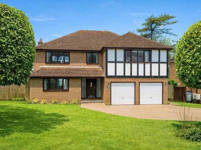 House for sale in St Helen's, Guestling Green
