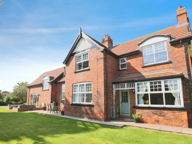 House for sale in Welwick, East Riding Of Yorkshire