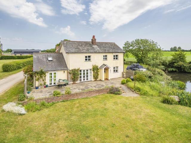 House for sale in Chilton, Chelmondiston