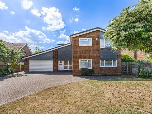 House for sale in Totteridge, Cressex