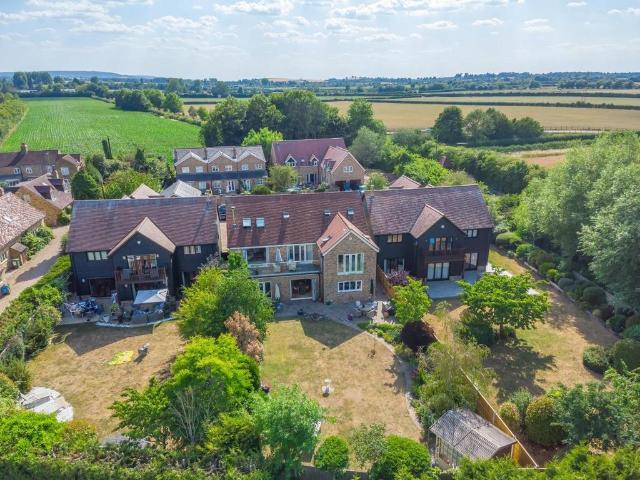 House for sale in Ivinghoe, Northall