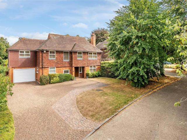 House for sale in Boxgrove, Westborough