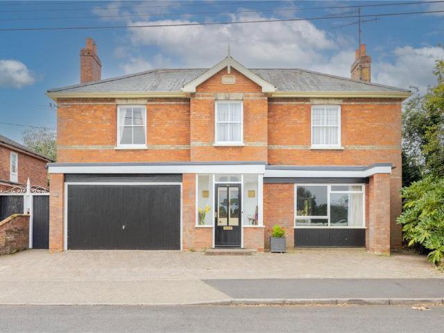 House for sale in Eastbridge, Suffolk