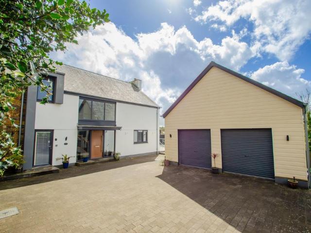 House for sale in St Neot, Cornwall