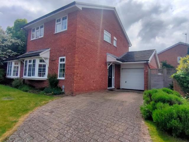 House for sale in Marford, Wales