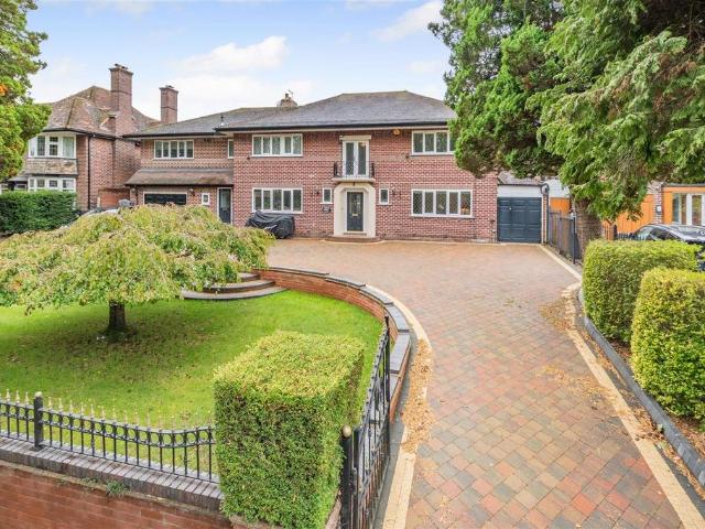 House for sale in Sutton Coldfield, West Midlands