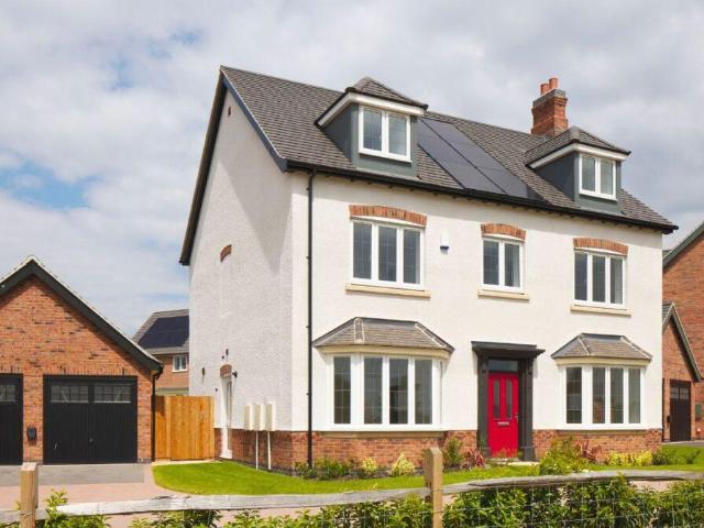 House for sale in Houlton, New Bilton