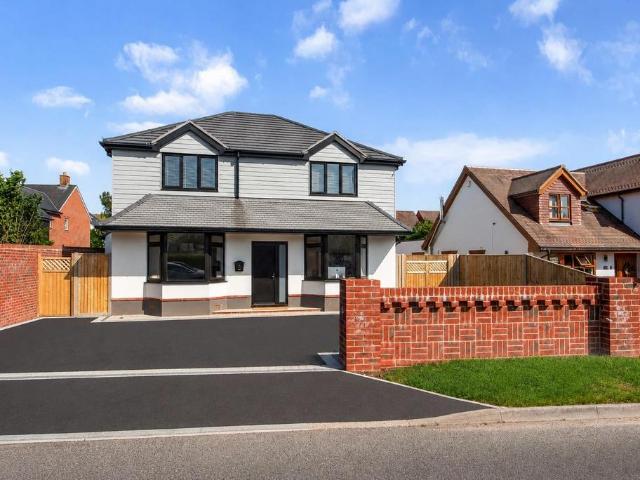 House for sale in Bolton Low Houses, Hampshire
