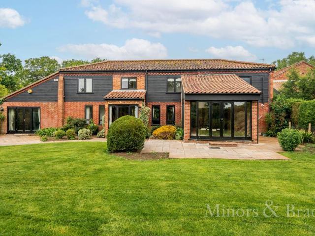 House for sale in Crostwick, Norfolk