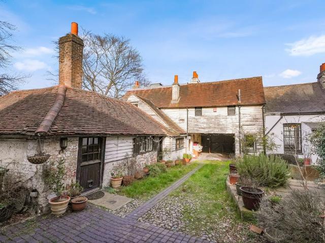 House for sale in The Wrythe, Greater London
