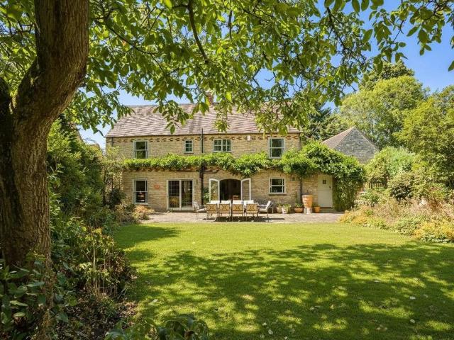 House for sale in Horspath, Berrick Salome