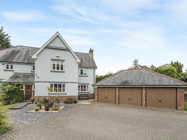 House for sale in Rhydlafar, Falcon Lodge