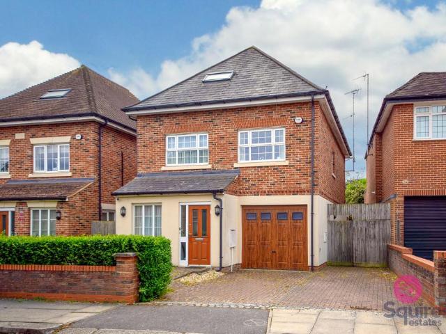 House for sale in Hendon, Greater London