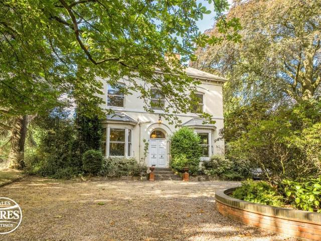 House for sale in Aldridge, West Midlands