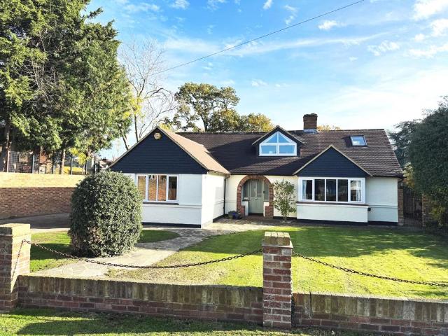 House for sale in Knowle Green, Lower Halliford