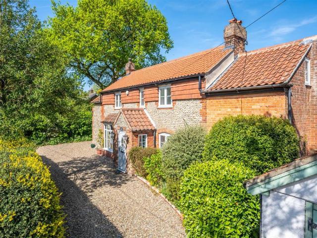House for sale in Comers, Norfolk