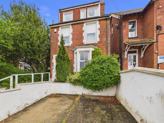House for sale in St. Mildred's, The Bridge