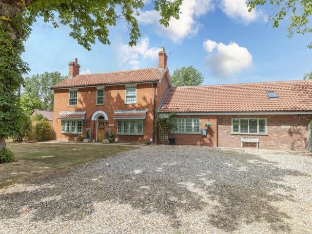 House for sale in Brakefield Green, Breckland