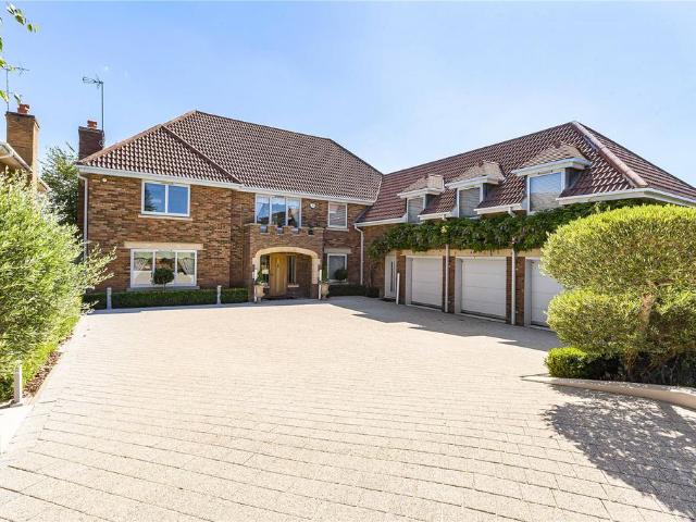House for sale in Collingtree