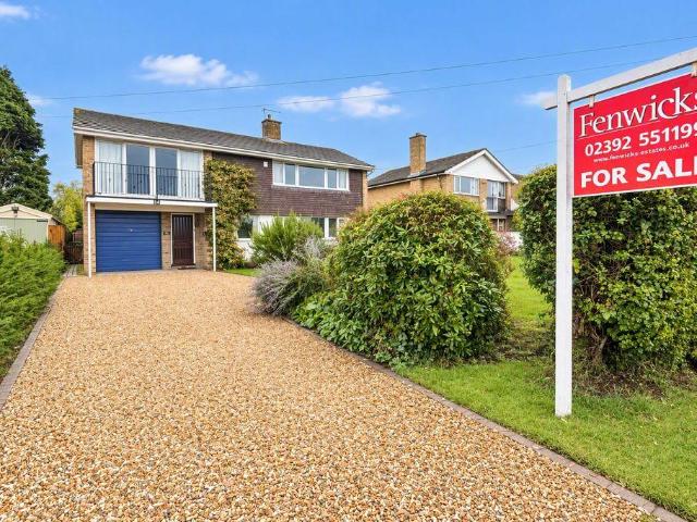 House for sale in Hill Head, Fareham