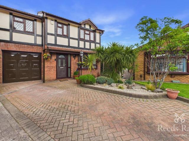 House for sale in Bredbury, Greater Manchester