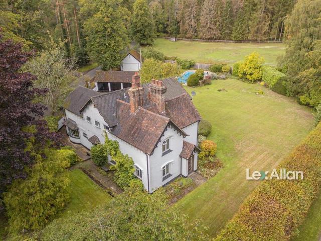 House for sale in Gallowstree Elm, Great Chatwell