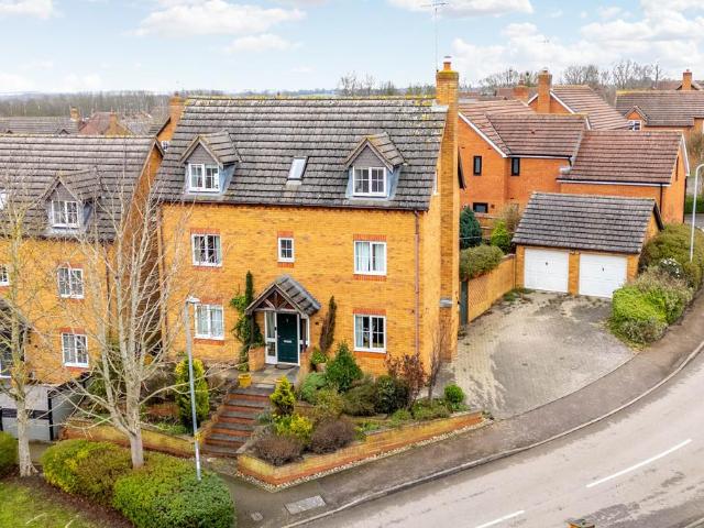 House for sale in Higham Ferrers