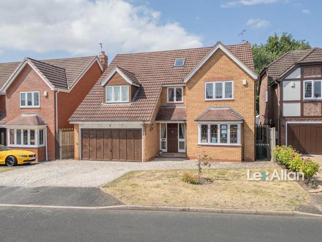 House for sale in West Midlands