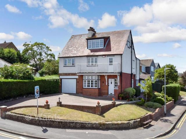 House for sale in The Bridge, Kent