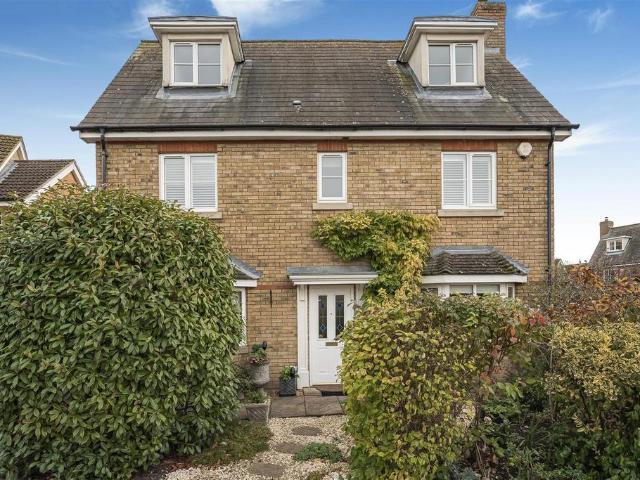 House for sale in Highfields Caldecote, Arrington