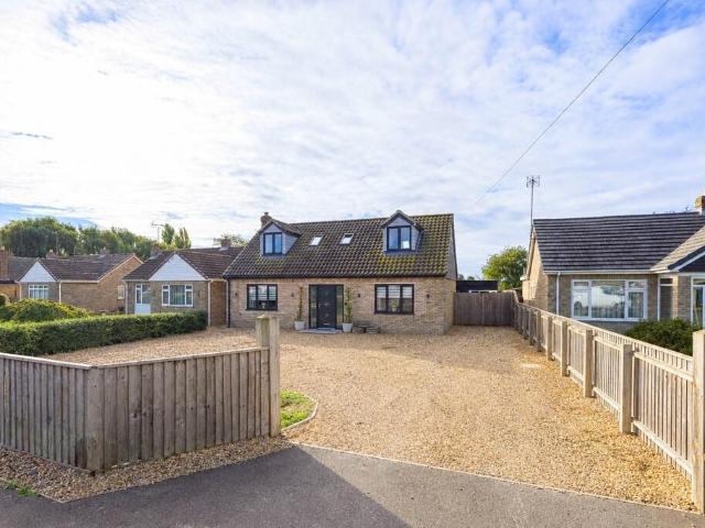 House for sale in Friday Bridge, Fenland