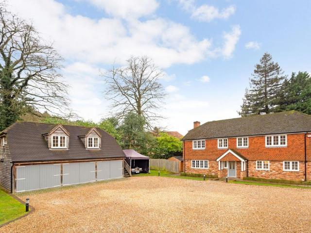 House for sale in Sunninghill and Ascot, Sunninghill