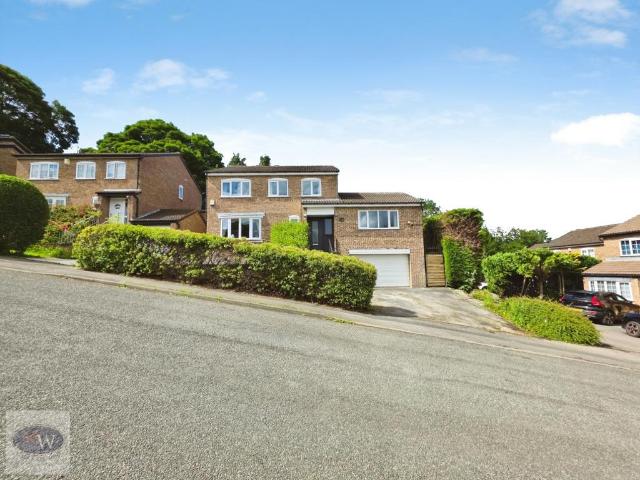 House for sale in Baildon