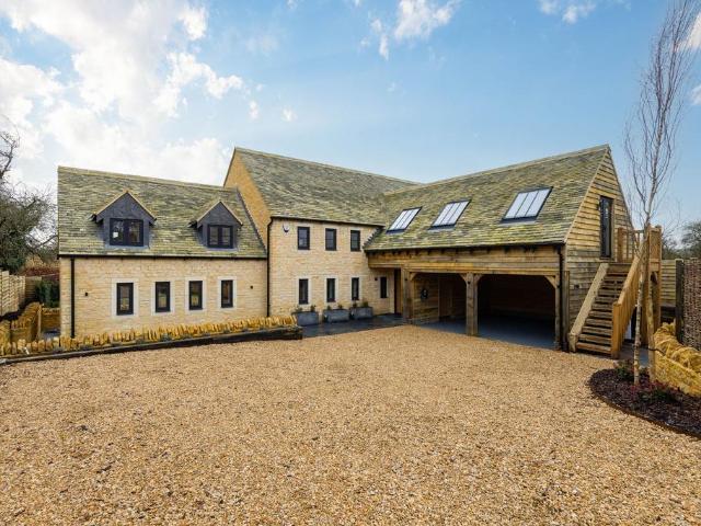 House for sale in Black Bourton, Oxfordshire