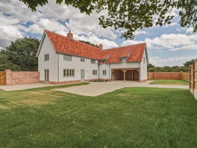 House for sale in Eastbridge, Suffolk