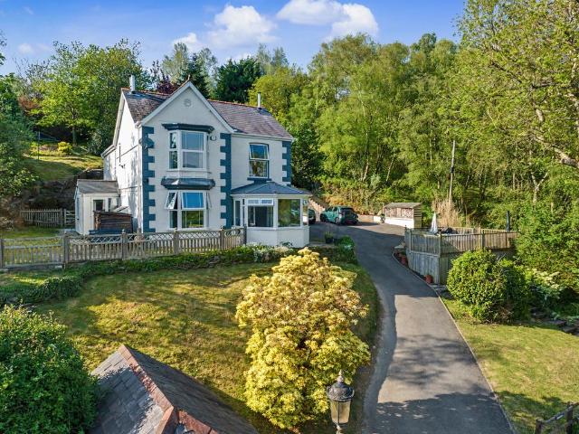 House for sale in Pontardawe, Trebanos