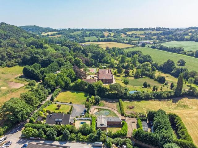 House for sale in Frodsham, Cheshire