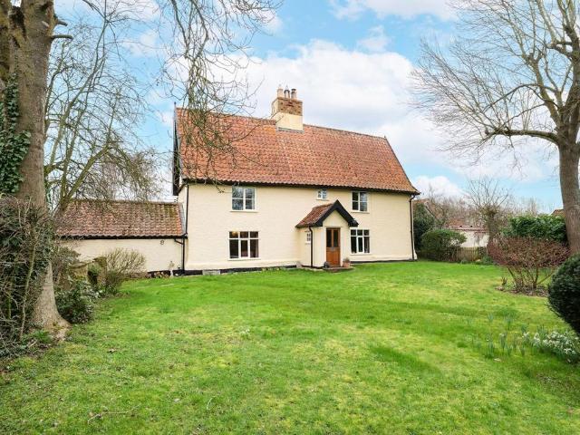House for sale in Tharston and Hapton, Burgh St Peter