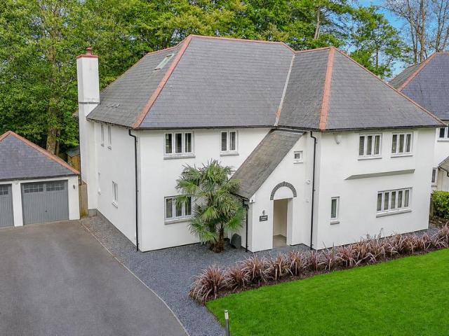House for sale in St. Austell Bay, Cornwall