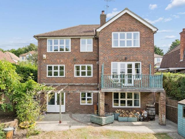 House for sale in Chepping Wycombe, Loudwater
