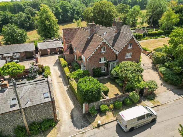 House for sale in Arrington, Cambridgeshire