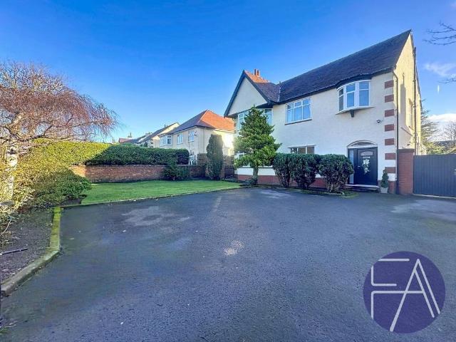 House for sale in Meols Cop, Southport