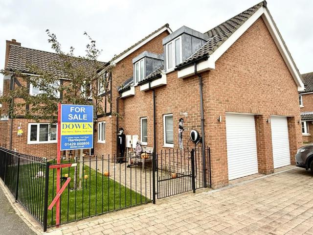 House for sale in Clavering, Hart Station