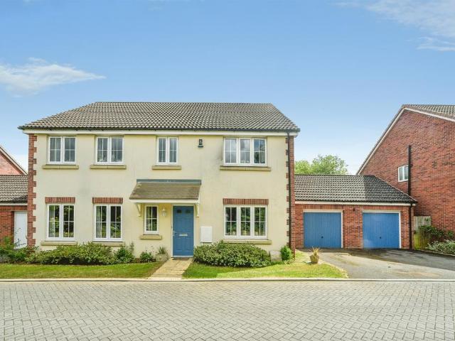 House for sale in Badbury Park, Swindon