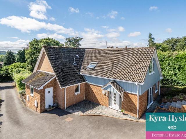 House for sale in Newton St Cyres, Devon