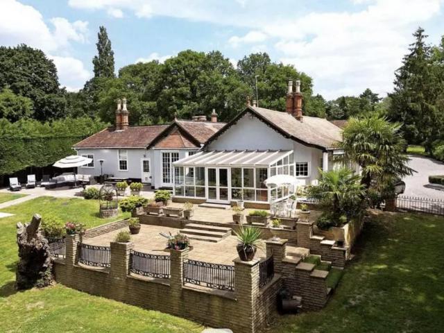 House for sale in Swallow, Buckinghamshire