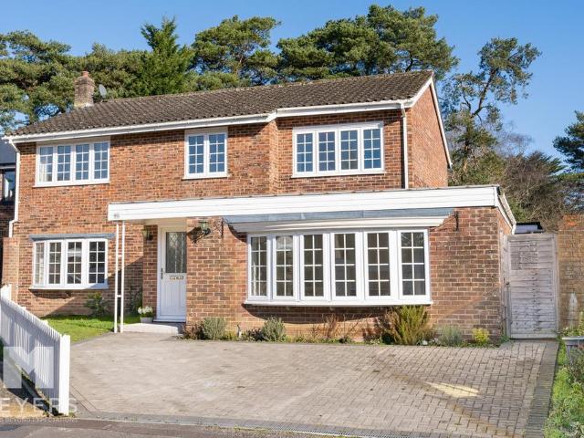 House for sale in St Leonards, East Dorset