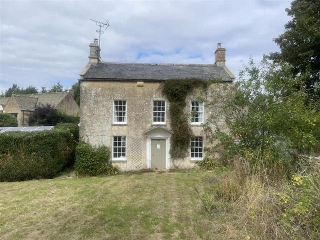 House for sale in Fossebridge, Gloucestershire