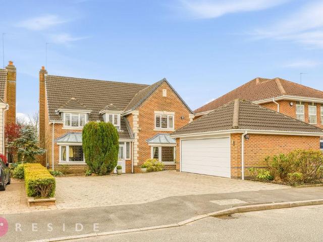 House for sale in Burnedge, Greater Manchester