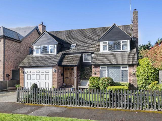 House for sale in Radlett, Hertfordshire